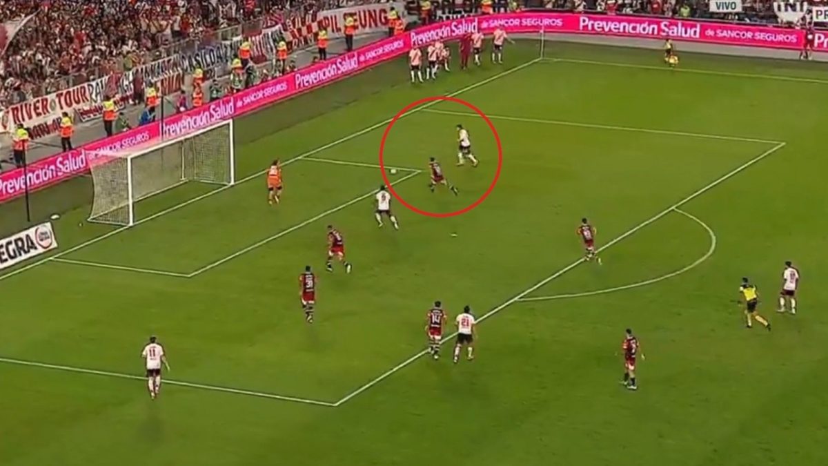 Para qué te traje: El increíble gol errado del chileno Gonzalo Tapia