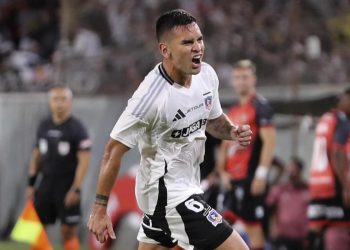 El golazo en el debut soñado de Sebastián Vega con Colo Colo