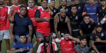 Así fue el partido de fútbol entre Vidal y participantes de Secreto en el Lago