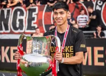 El aplaudido gesto de Darío Osorio con los hinchas de la "U"