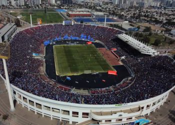 Hinchas de la "U" en picada contra Delegación Presidencial: negarían aforo para estreno en Copa Libertadores