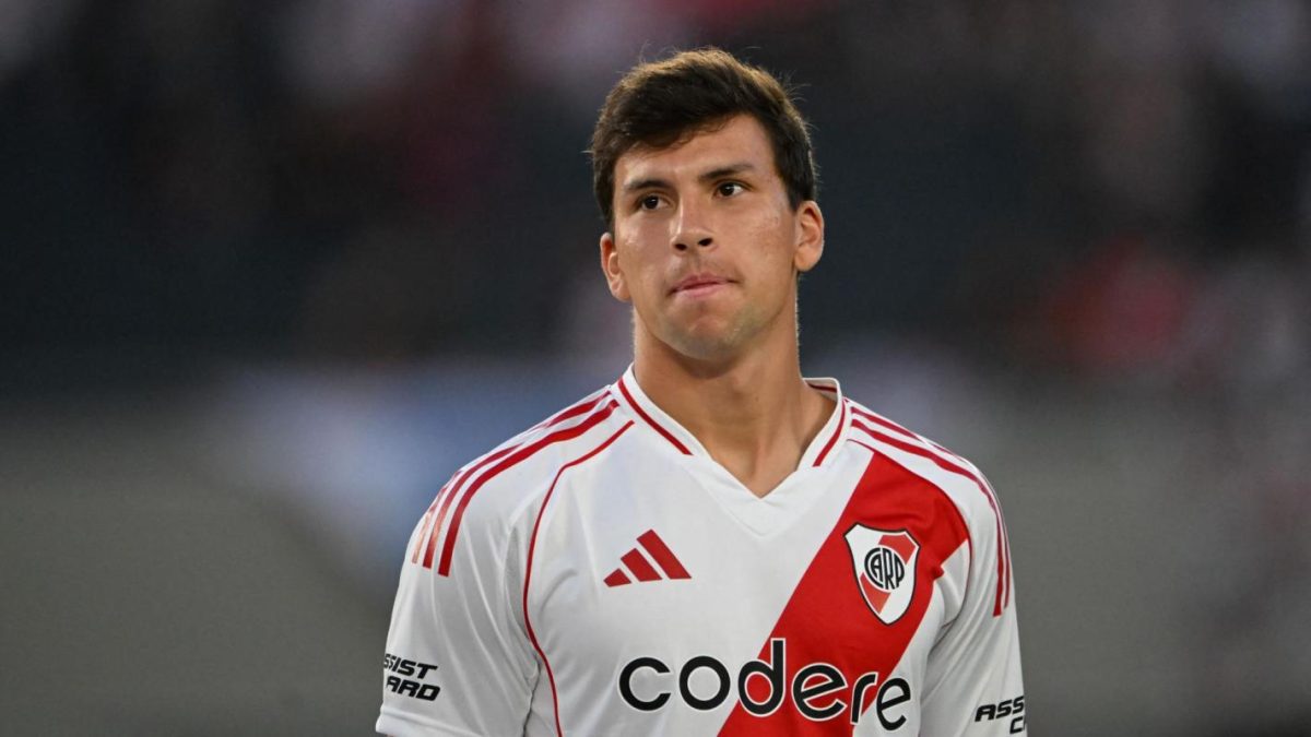 Hinchas de River Plate perdieron la paciencia con Gonzalo Tapia