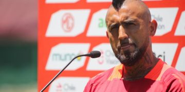 La "tocada de oreja" que provocó dura respuesta de Arturo Vidal