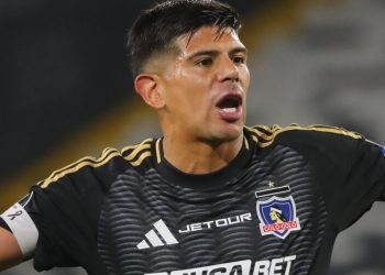 El duro cuestionamiento de socio que puso en jaque a Colo Colo