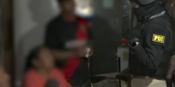 una niña de nacionalidad boliviana