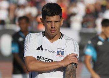 Esteban Pavez le dejó feroz recado a Johnny Herrera