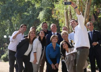 Parlamentarios y alcaldes: Los 11 voceros en campaña de Matthei