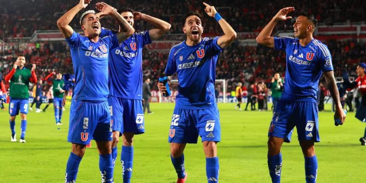 DT de Carabobo reveló dos jugadores azules que lo vuelven loco