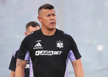 Jorge Almirón rechazó a club extranjero por seguir en Colo Colo