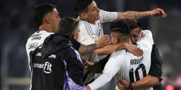 Barticciotto arremete contra jugadores por gesto con Almirón