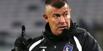 La millonaria oferta para que Jorge Almirón abandone a Colo Colo: La habría rechazado