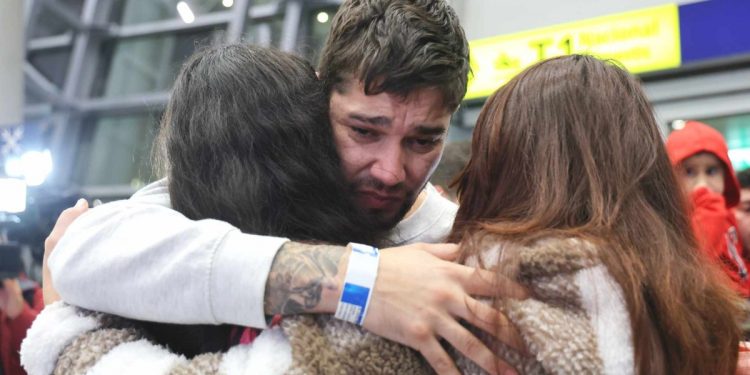 El crudo relato del ex chico Rojo deportado desde EE.UU.