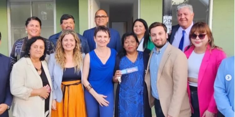 El increíble caso de concejala que presentó decena de licencias con firma de doctor muerto