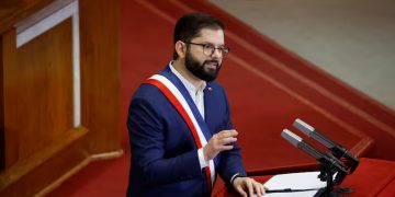 Atípica y con tinte electoral: las principales críticas a última Cuenta Pública de Boric