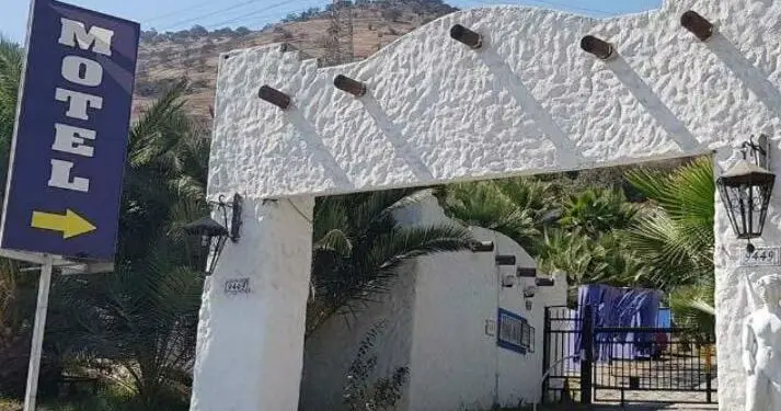 Revelan antecedentes sobre enigmática muerte de mujer en motel