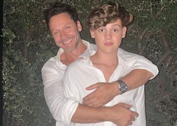 Hijo de Benjamín Vicuña disparó por redes a China Suárez