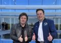 Elon Musk admite falta de empatía tras posar con motosierra junto a Milei
