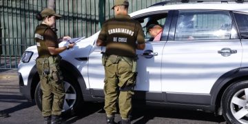 Contraloría emite grave acusación contra Carabineros en controles a vehículos