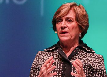 Cadem: Matthei sufre nueva caída y enciende alarmas en Chile Vamos