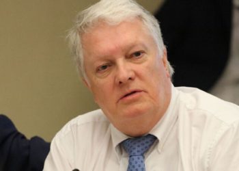 ¿Traición? Importante parlamentario RN se desmarcó  de Matthei y anunció voto por Kast