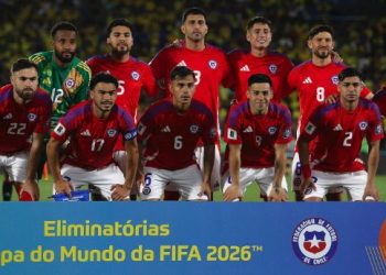 Chile juega hoy intentando no cerrar eliminatorias como colista exclusivo