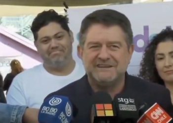 Fiscalía insiste en continuar el desafuero contra Claudio Orrego y se opone a suspensión