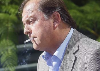 Francisco Vidal reaparece en TV como panelista tras su renuncia a TVN