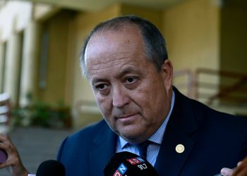 Fiscalía opta por no perseverar en causa por fallida venta de la casa de Allende