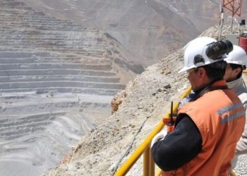 Este es el millonario bono por término de conflicto para trabajadores de minera Liksic