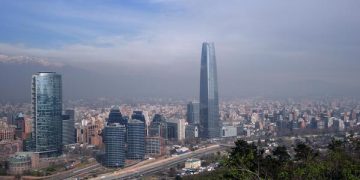 Suseso golpea al sector privado: Detecta más de 80 mil trabajadores con licencias médicas que salieron del país