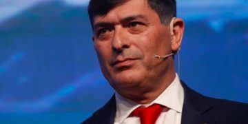 Parisi abre la puerta a asesorar a Jara o Kast: “Me gustaría, pero no puedo hacerlo ahora”