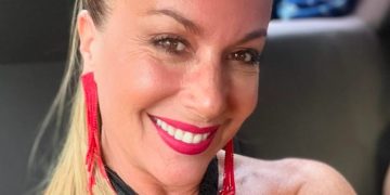 Nueva arista en el triple homicidio de La Reina: la actriz Yuyuniz Navas declarará tras aparecer en imágenes clave