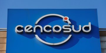 Gobierno se contradice y anula permiso vial clave para mall de Cenco en Vitacura