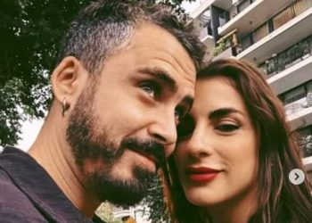 Tres años de “vivir de amor”: Carmen Zabala y Nicolás Oyarzún celebran su aniversario con postales íntimas