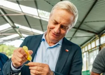 Kast desafía al Gobierno y exige “silencio” hasta el domingo en medio de la polarización presidencial chilena