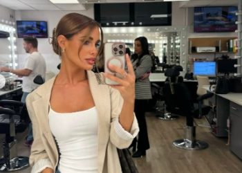 Gala Caldirola agranda su “familia perfecta”: la llegada de un conejo desata elogios y críticas en redes