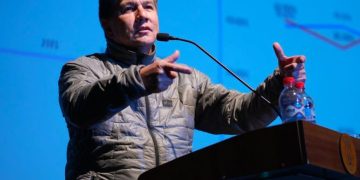 Querellante de Manuel Monsalve intensifica ofensiva judicial: pide 17 años de cárcel y abre nuevo frente contra el Estado