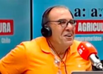 Checho Hirane pone en evidencia el double standard mediático: insulto al Presidente Boric, risas en vivo y disculpas tibias que incendian redes