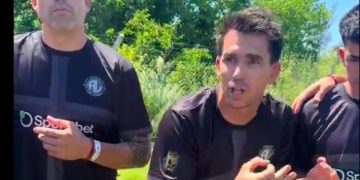 Pablo Mouche revela la versión más cruda del Colo Colo pandémico: “Nos mandaron a apretar y no nos pagaban”