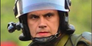 La cruda intervención que Boric no quería ver: Carabineros retiran escultura que denuncia impunidad y “limpieza” de Claudio Crespo