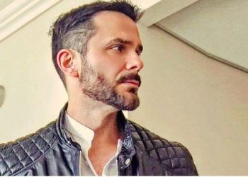 Álvaro Ballero reaparece con nueva pareja y desata impacto por radical cambio físico: fotos “destapadas” encienden redes