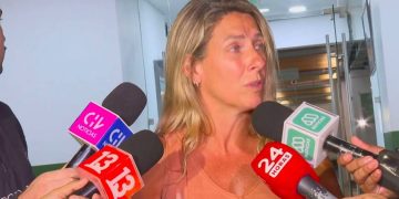 Macarena Tondreau sufre violenta encerrona en Vitacura: “Me apuntaron al vidrio frente a mi hija”