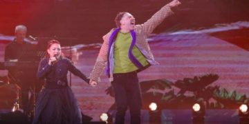 Aparición de José Antonio Neme en el show de Gloria Estefan desata oleada de críticas: ¿figura mediática o distracción innecesaria?