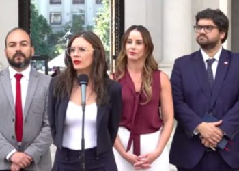 Camila Vallejo responde con dureza a pregunta sobre su sucesora Mara Sedini y dispara contra la lógica de comparaciones