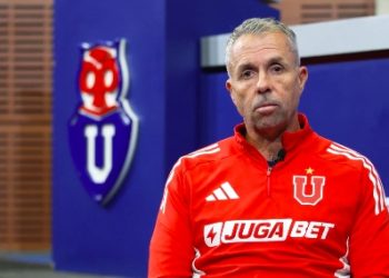 Gustavo Álvarez remece el mercado: va por ex Colo Colo para salvar a San Lorenzo