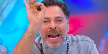 Neme explota en vivo por polémica de Kast: arremete contra periodistas que “bajaron el perfil” al almuerzo en La Moneda