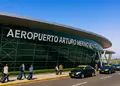 Caos en el aeropuerto de Santiago: choque entre aviones deja al descubierto fallas en operaciones y obliga a evacuar pasajeros