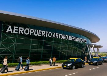 Caos en el aeropuerto de Santiago: choque entre aviones deja al descubierto fallas en operaciones y obliga a evacuar pasajeros