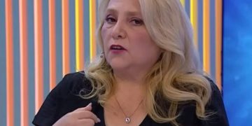 Predicciones de Latife Soto desatan furia: abogado de derecha la acusa de “alarmismo” tras advertencias de secuestro y enfermedad