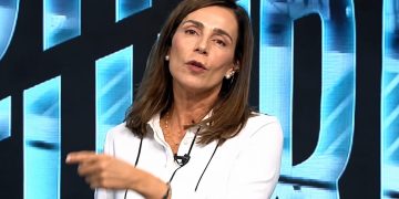 Fernando Solabarrieta toma el control de Sin Filtros tras la salida de Bárbara Rebolledo y abre una nueva etapa en el programa